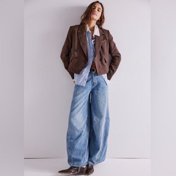 Free People Westward Demi Barrel Jeans - Picture 3 of 9